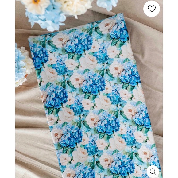 Bums & Roses Bamboo Fitted Crib Sheet & Changing Pad Cover Once in a Blue Bloom - Picture 2 of 5